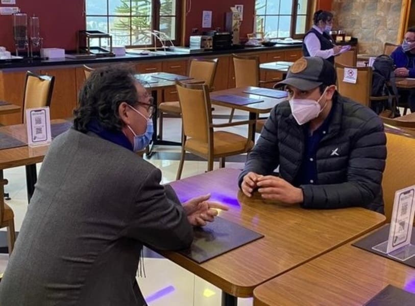 FOTO MINISTRO DE EDUCACIÓN (2) (1)