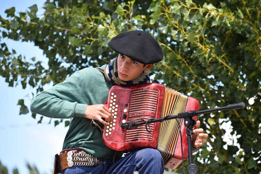 Fiesta-del-chivo-(1)-(1)_optimized