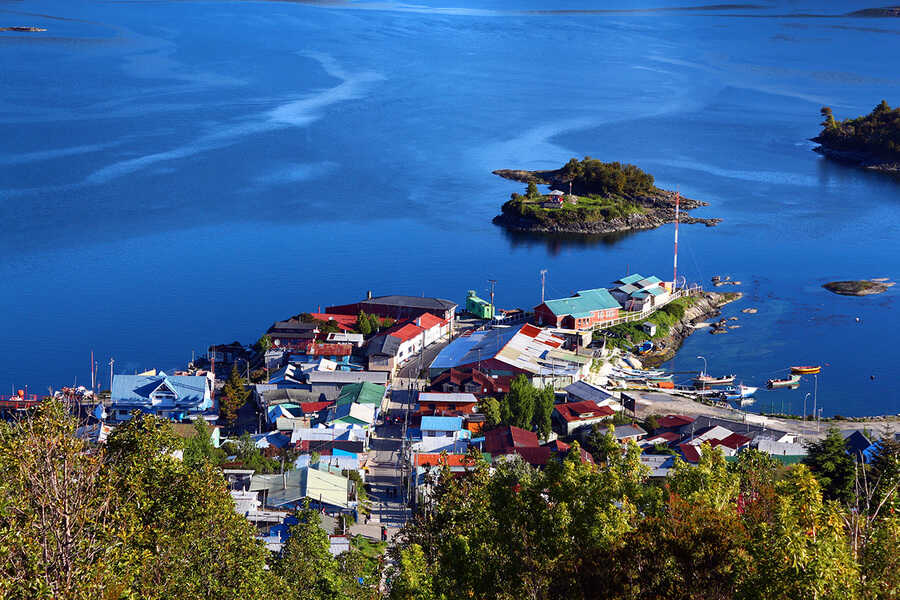 puerto_aguirre-2_optimized