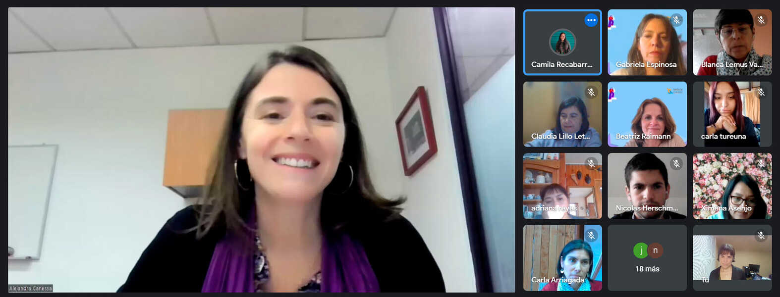 lanzamiento-escuela-mujer-emprende-(4)-(1)_optimized