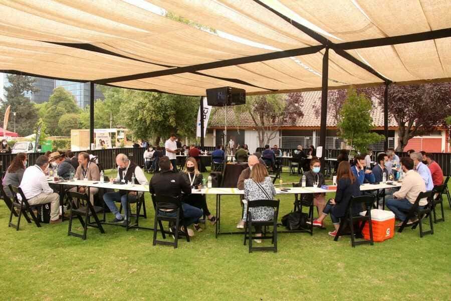 220928-rueda-de-contactos-1024x683-1-(1)_optimized (1)