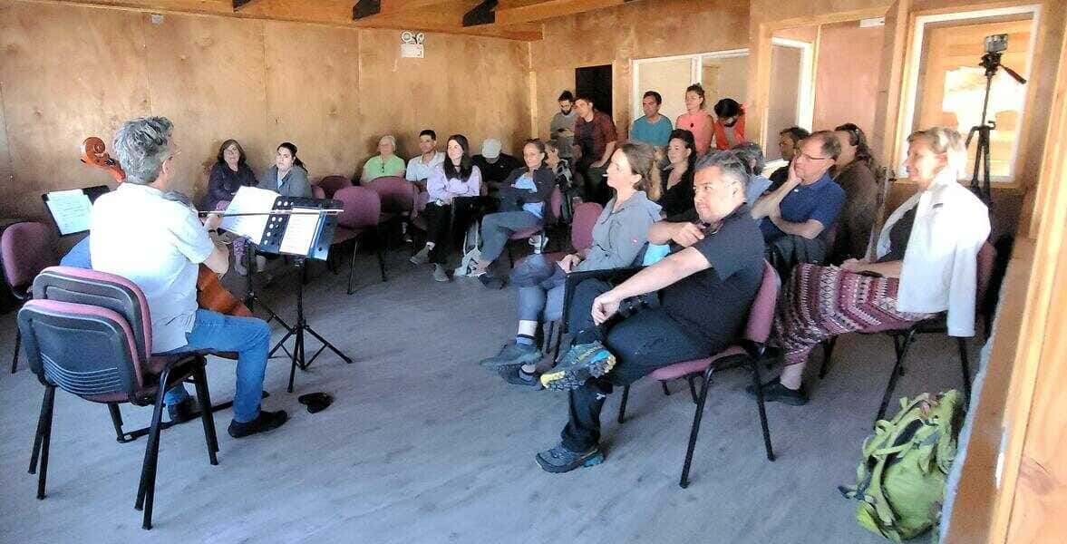 chelos-en-puerto-guadal-(1)_optimized (1)