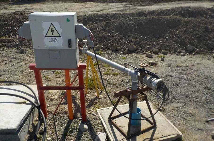 pozo-de-aguas-subterráneas-(1)-(1)_optimized (1)