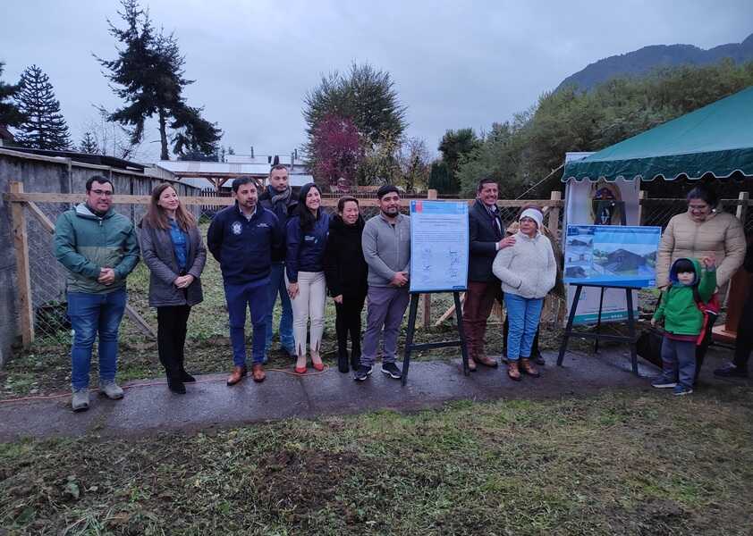 foto-firma-acta-inicio-centro-cuidado-y-protección-de-puerto-aysén-(1)_optimized
