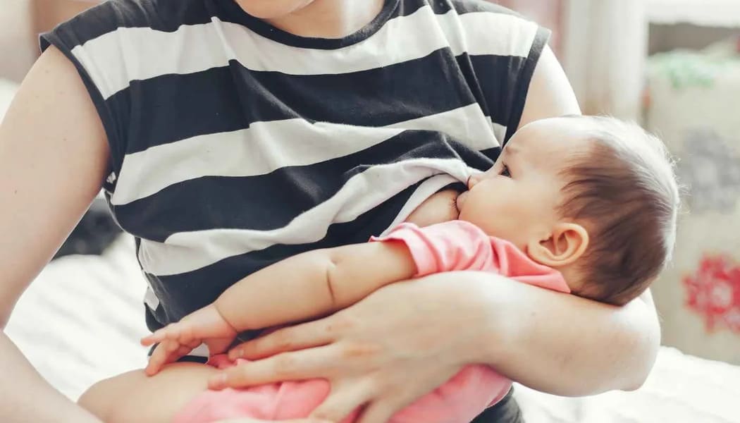 leche-materna-es-su-mejor-alimento-5 (1) (1)