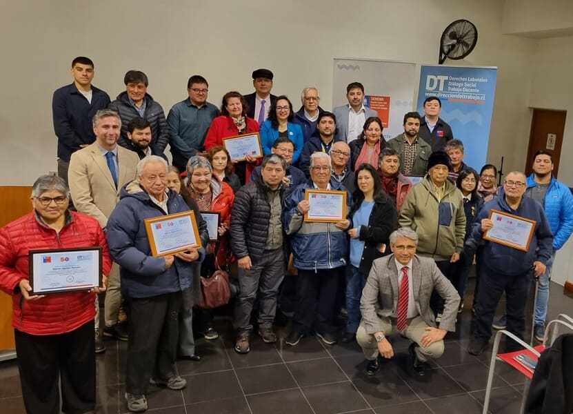 Reconocimiento a Dirigentes y Dirigentas Decada 80_2 (1) (1)