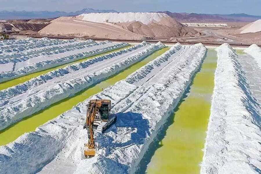 foto-acuerdo-litio-codelco-sqm-3-(1)_optimized (1)