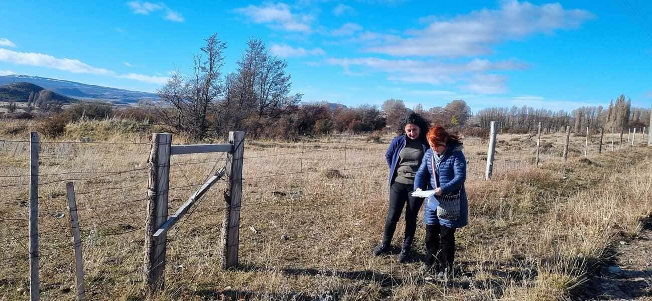 analista-y-seremi-en-terreno-(1)_optimized (1)