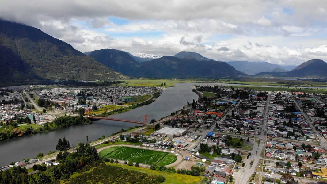 estadio-aysén-(1)_optimized (1)