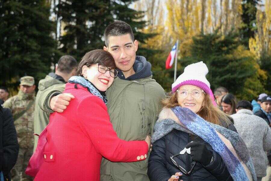 whatsapp-image-2025-04-17-at-11_optimized.54.52-(2)-(1)