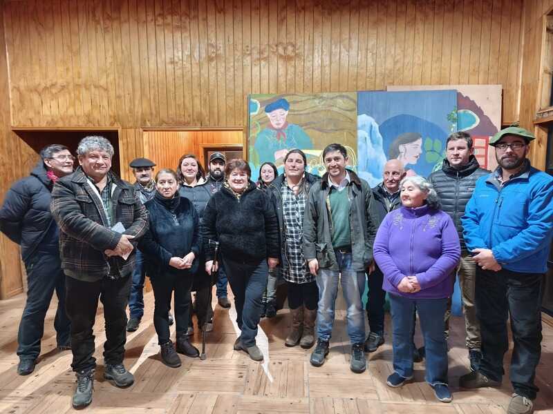 foto-reuniÓn-campesinos-villa-ohiggins-(1)_optimized