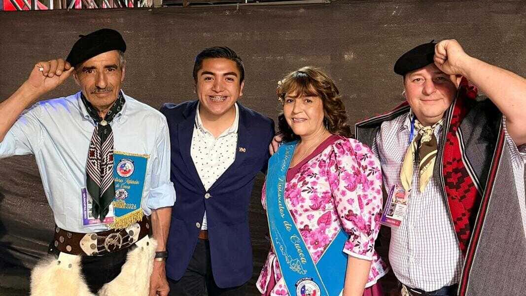 001-(8)-(1)_optimized (1)