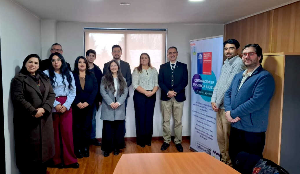 foto-01-charla-caj-(1)_optimized