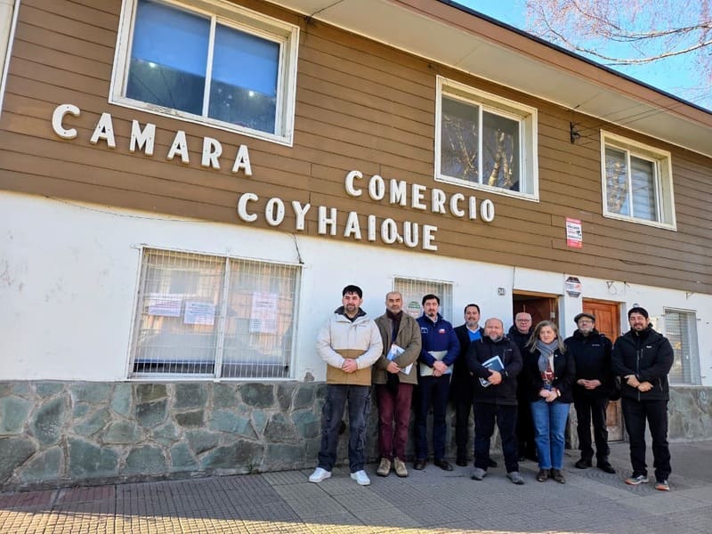FOTO COMUNICADO CAMARA (1) (1)