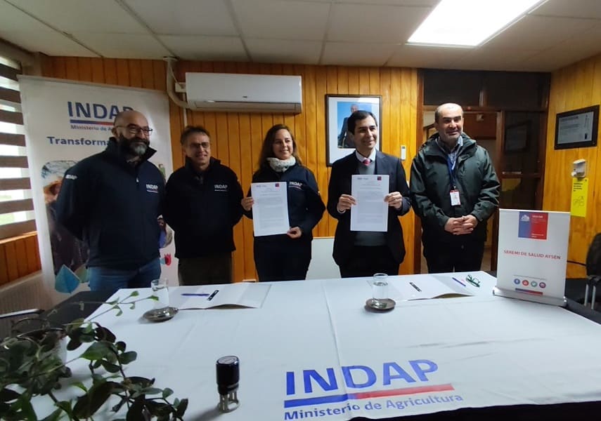 Firma convenio Seremi de Salud - INDAP (1) (1)