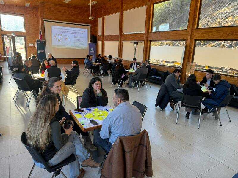 taller-escenarios-1-emporcha-(1)_optimized